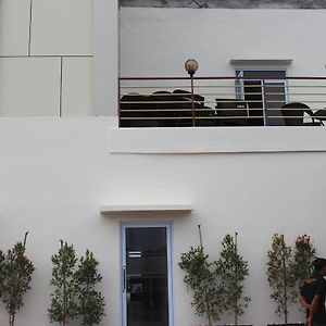Superstar Hotel